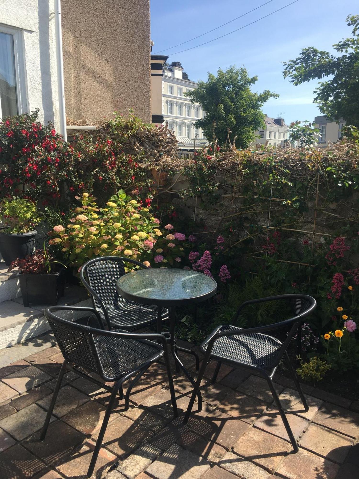 Seaclyffe Hotel Ltd 兰迪德诺 外观 照片